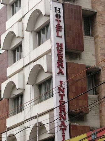 כלכותה Hotel Heera International מראה חיצוני תמונה