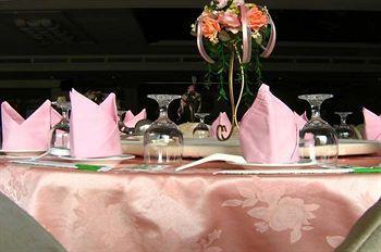 כלכותה Hotel Heera International מראה חיצוני תמונה