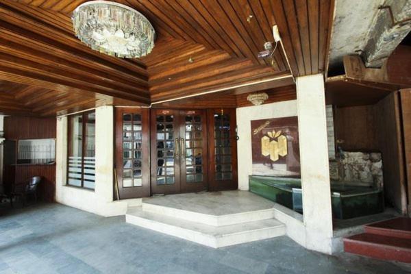 כלכותה Hotel Heera International מראה חיצוני תמונה